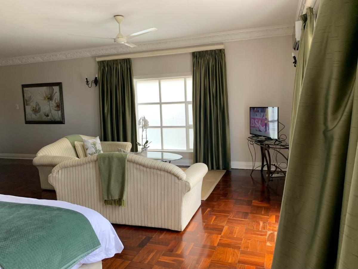 Valdior Guest House Umhlanga Rocks Екстериор снимка