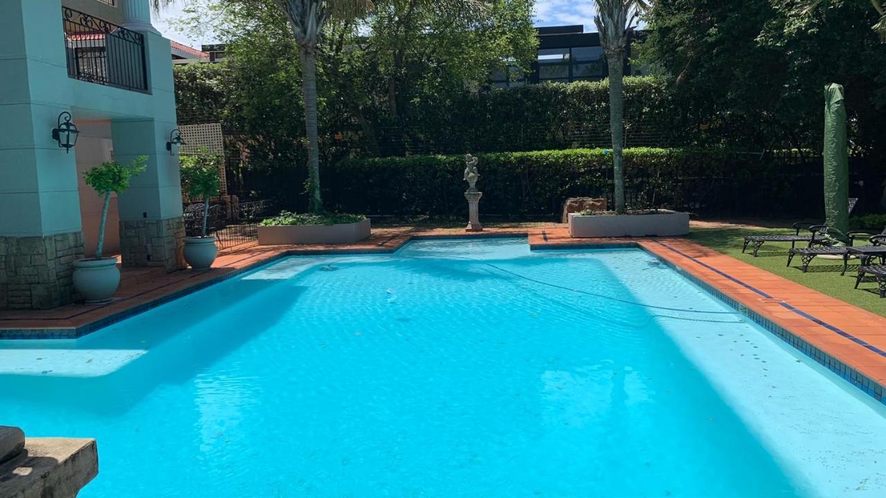 Valdior Guest House Umhlanga Rocks Екстериор снимка