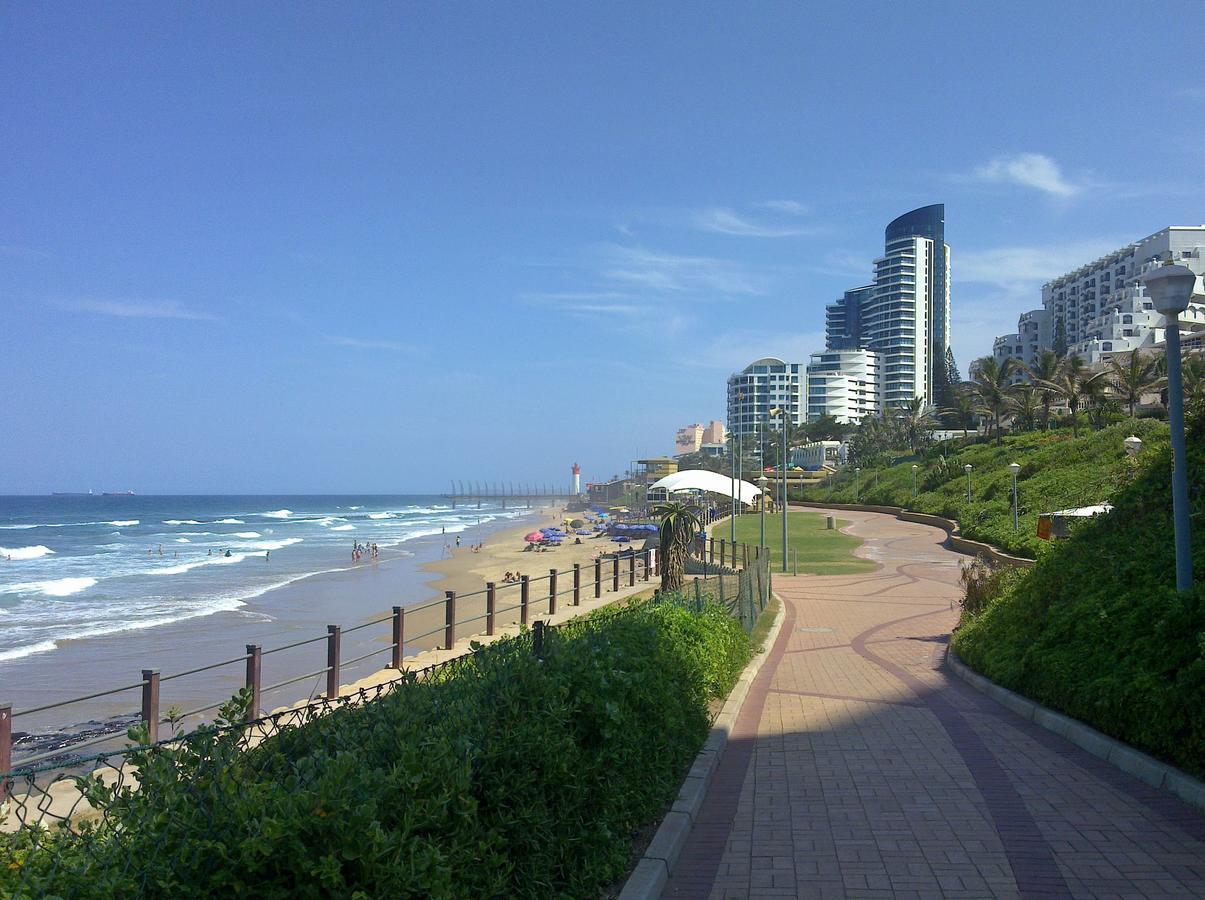 Valdior Guest House Umhlanga Rocks Екстериор снимка